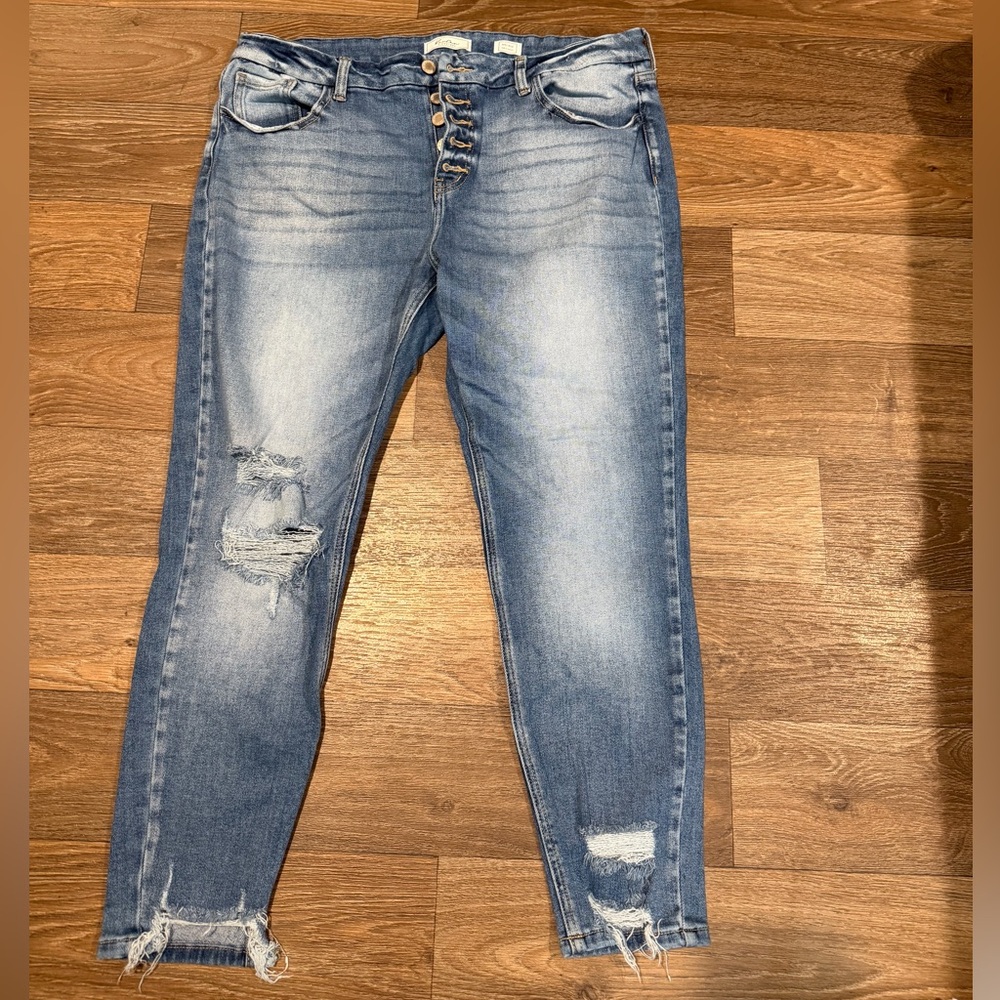 KanCan Women's Distressed Blue Skinny Jeans